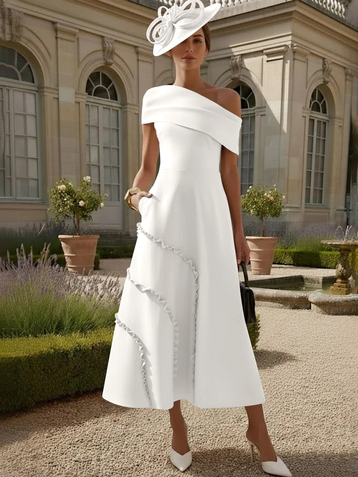 A-Line/Princess One-Shoulder Stretch Satin Mother of the Bride Dresses Tea-Length Sleeveless