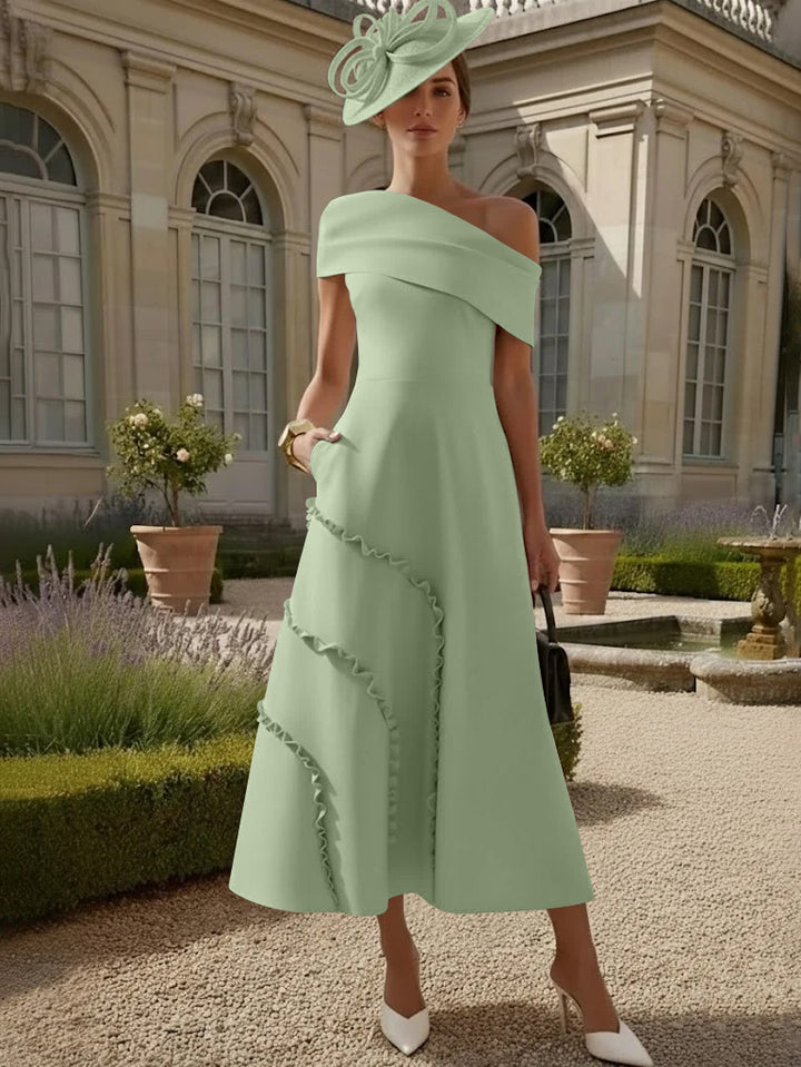 A-Line/Princess One-Shoulder Stretch Satin Mother of the Bride Dresses Tea-Length Sleeveless