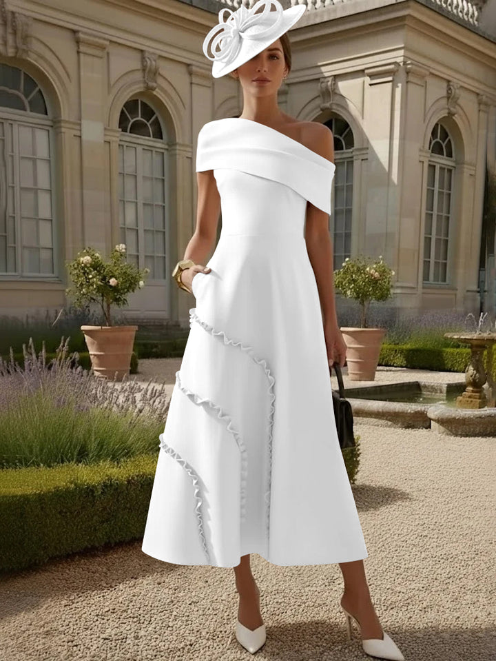 A-Line/Princess One-Shoulder Stretch Satin Mother of the Bride Dresses Tea-Length Sleeveless