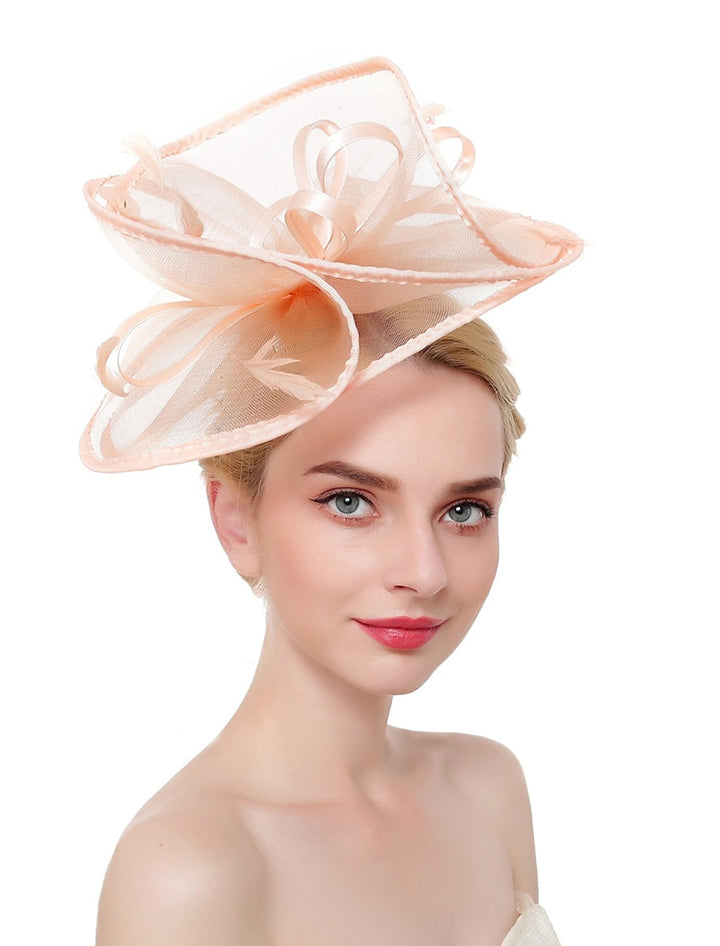 Exaggerated Retro Organza Ladies Day Feather Luxury Bowler Hat/Fascinator