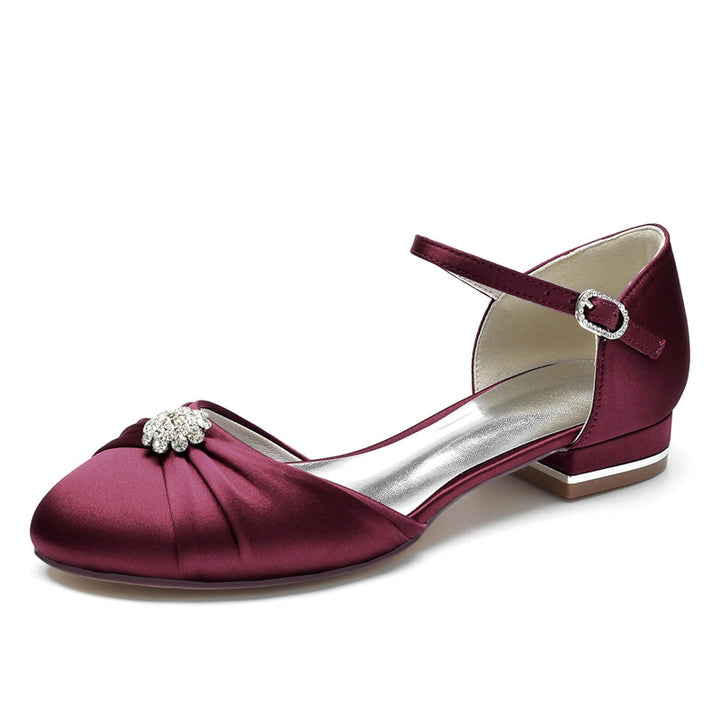 Women's Wedding Shoes Closed Toe Stylish Buckle Bridal Shoes with Rhinestone & Ruffles
