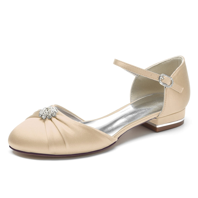 Women's Wedding Shoes Closed Toe Stylish Buckle Bridal Shoes with Rhinestone & Ruffles