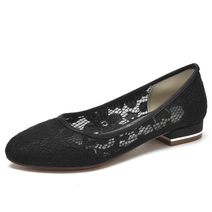 Women's Wedding Shoes Closed Toe Low Heel Lace Cutout Simple Bridal Shoes