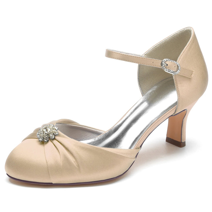 Women's Wedding Shoes Closed Toe Mid Heel Buckle Bridal Shoes with Rhinestone & Ruffles