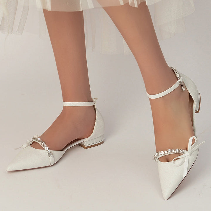 Women's Wedding Shoes White Closed Toe Exquisite Buckle Bridal Shoes with Rhinestone & Bow