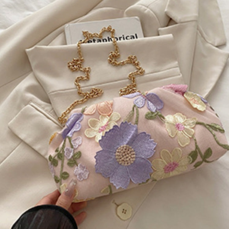 Women's Clutches & Wedding Party Evening Cocktail Bags 3D flowers Embroidery