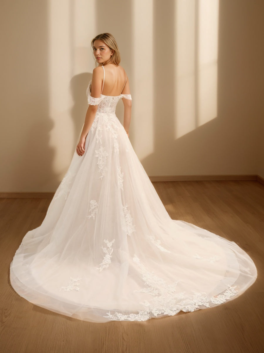 Ball Gown Off-the-Shoulder Sleeveless Long Tulle Wedding Dresses with Lace Appliques