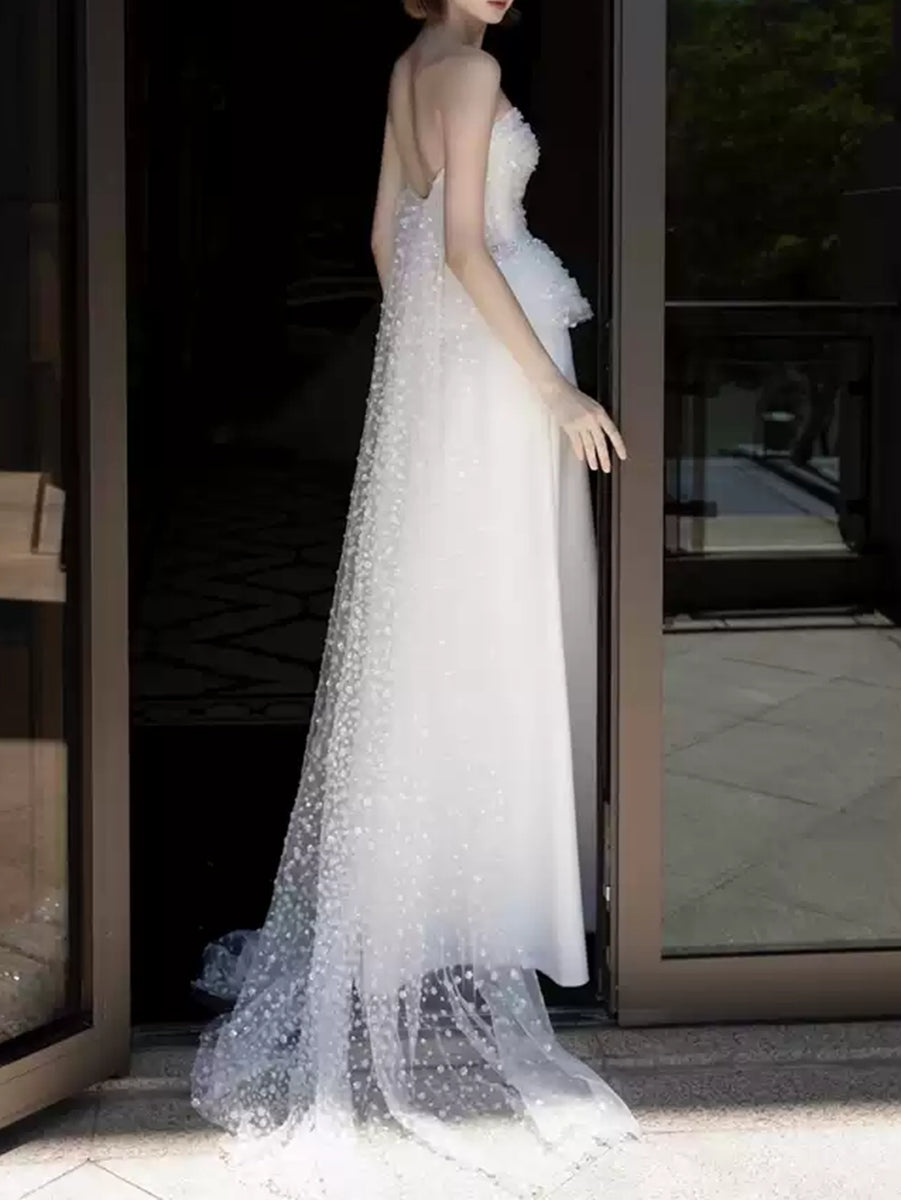 A-Line/Princess White Strapless Sleeveless Wedding Dresses with Lace Appliques