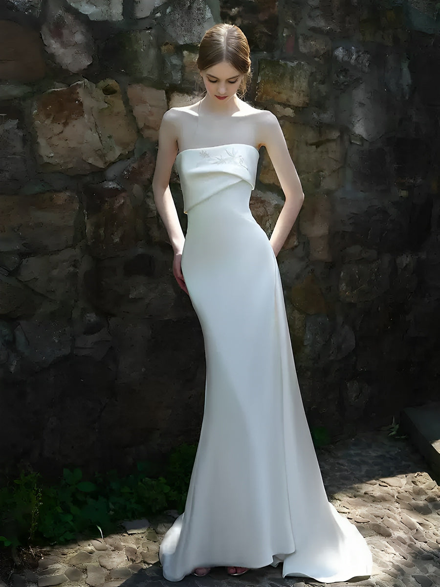 Minimalist Trumpet/Mermaid Strapless Sleeveless Wedding Dresses with Embroidery