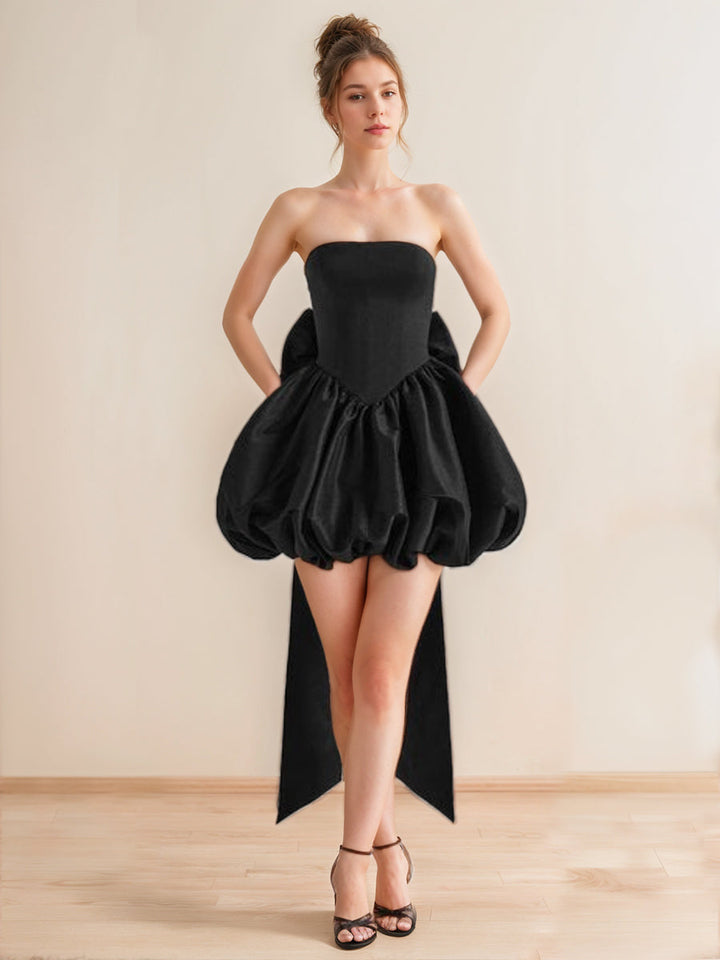 A-Line/Princess Strapless Sleeveless Mini/Short Classic Wedding Dress with Detachable Bow