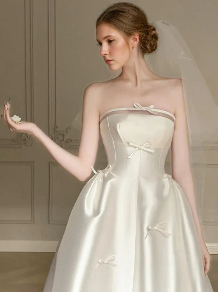 Ball Gown Off-the-shoulder Sleeveless Floor-Length Wedding Dresses with Tulle & Bows