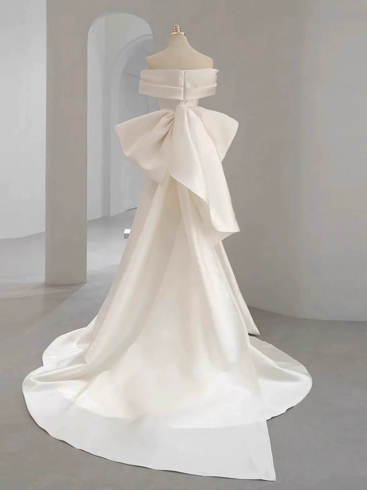 Trumpet/Mermaid Off-the-shoulder Floor-Length Wedding Dresses with Bow