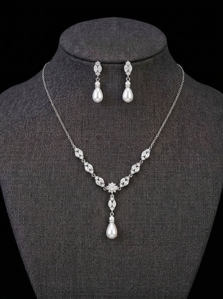 1 set Bridal Jewelry Two-piece Suit Rhinestone Imitation Diamond Necklace Earrings Women's Jewelry Set  For Wedding Gift
