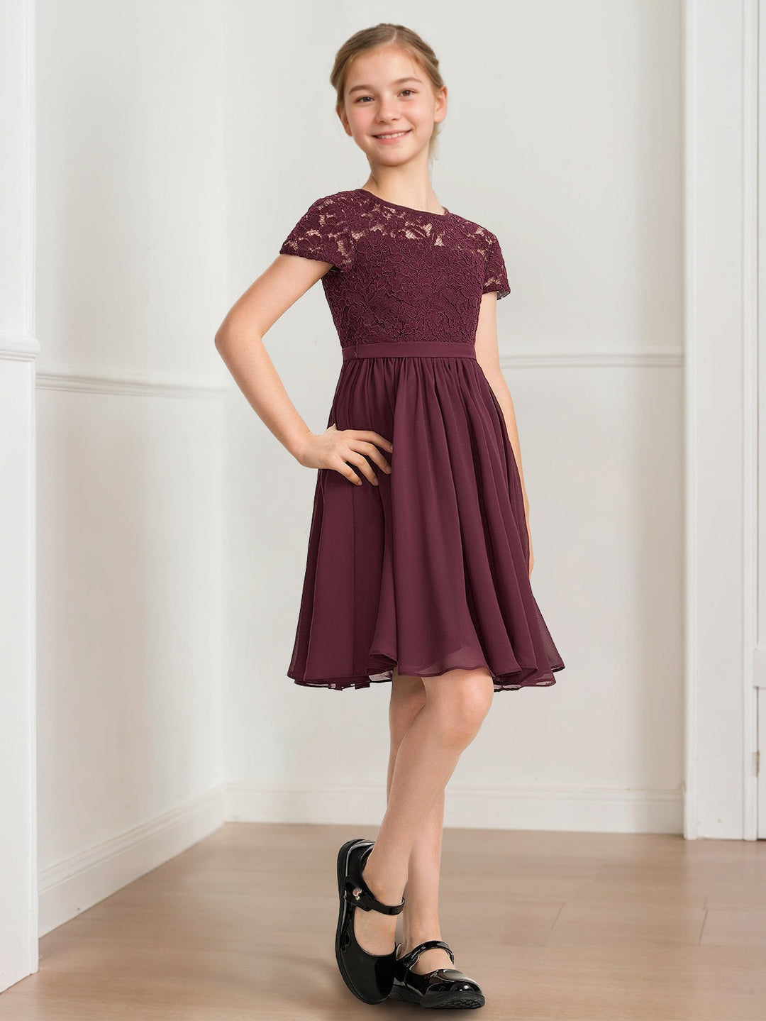 A-Line/Princess Scoop Short Sleeves Knee-Length Pleated Junior Bridesmaid Dresses with Bow Sash