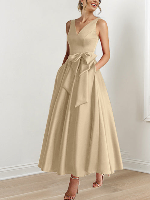 A-Line/Princess V-Neck Mother of the Bride Dresses with Pockets