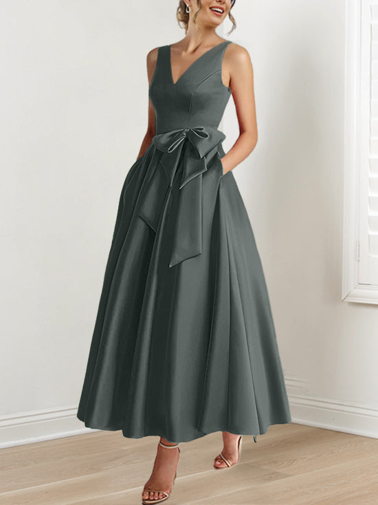 A-Line/Princess V-Neck Mother of the Bride Dresses with Pockets