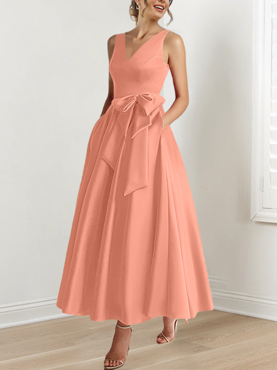 A-Line/Princess V-Neck Mother of the Bride Dresses with Pockets