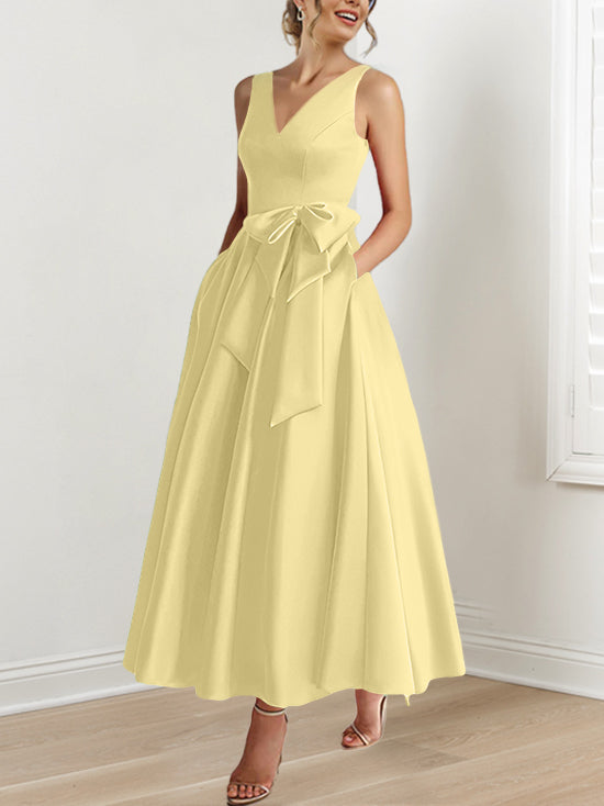 A-Line/Princess V-Neck Mother of the Bride Dresses with Pockets