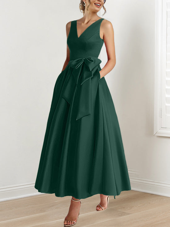 A-Line/Princess V-Neck Mother of the Bride Dresses with Pockets