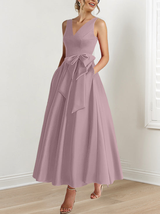 A-Line/Princess V-Neck Mother of the Bride Dresses with Pockets