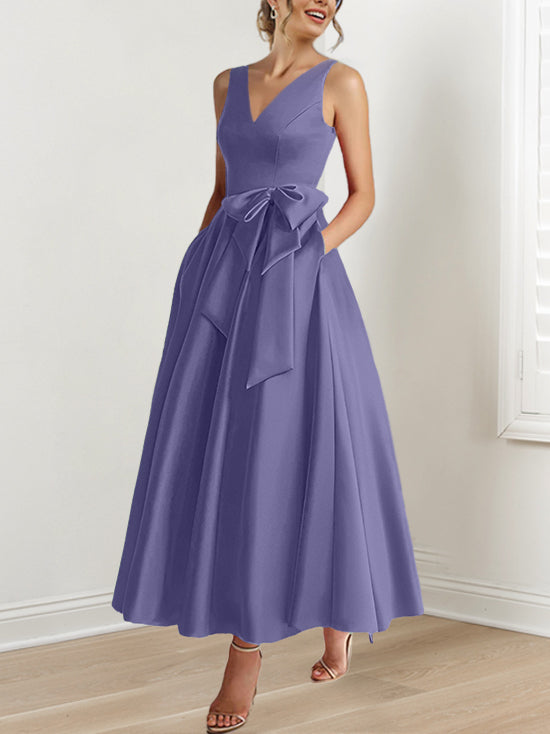 A-Line/Princess V-Neck Mother of the Bride Dresses with Pockets