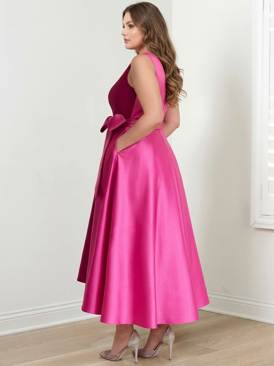 A-Line/Princess V-Neck Sleeveless Ankle-Length Plus Size Mother of the Bride Dresses with Pockets & Ruffles