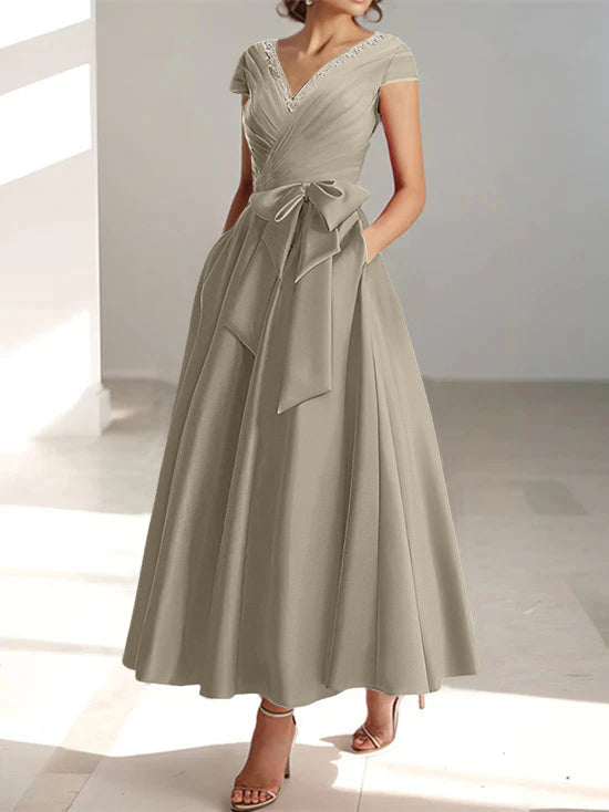 A-Line/Princess V-Neck Short Sleeves Ankle-Length Mother of the Bride Dresses With Pockets & Ruffles