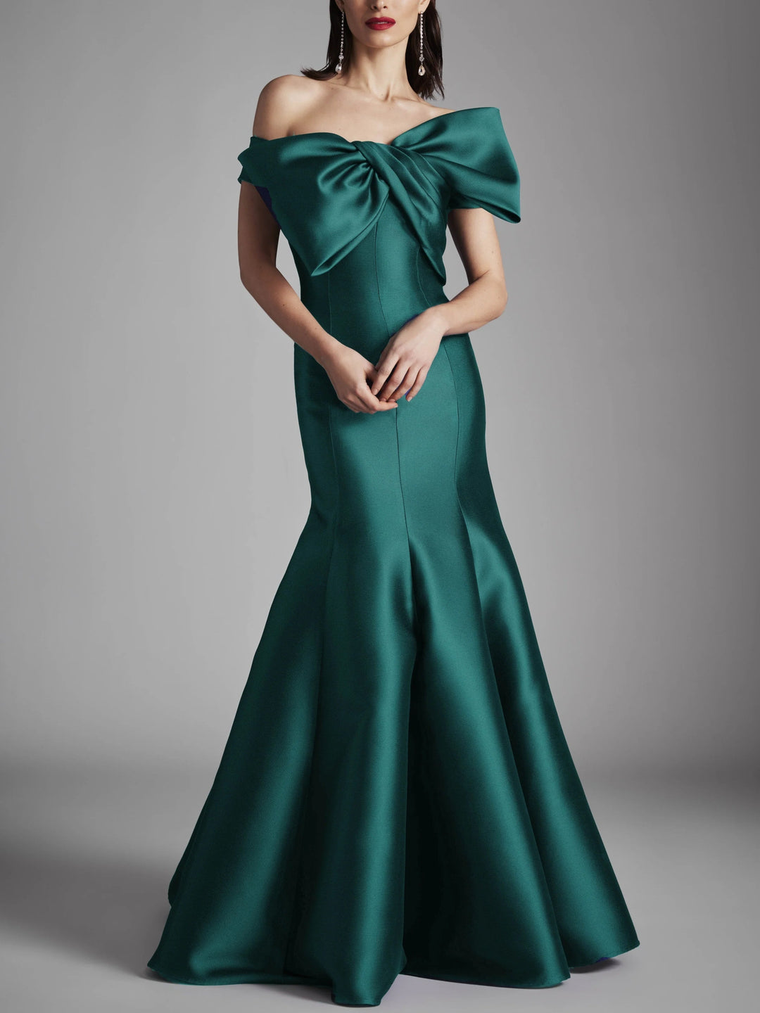 A-Line/Princess Strapless Sleeveless Floor-Length Mother of the Bride Dresses with Bow knot