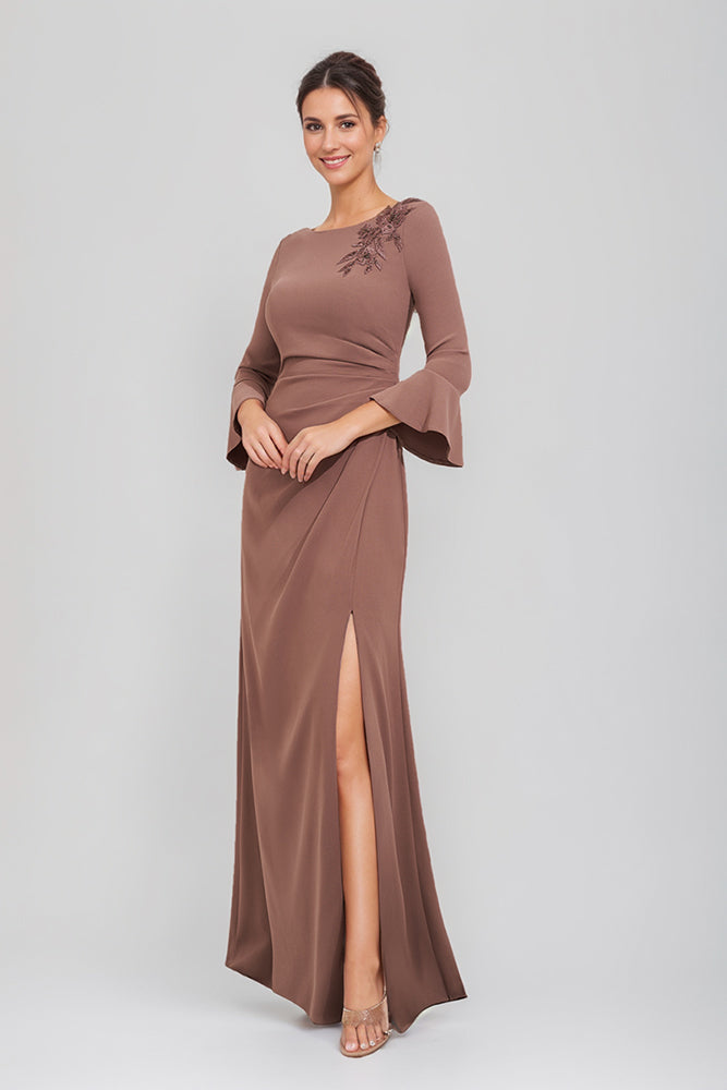 Sheath/Column Scoop Neck Mother Of The Bride & Groom Dresses with Appliques & Split Side