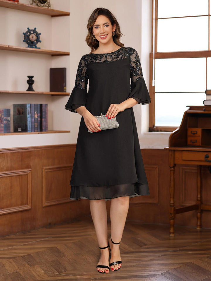 A-Line/Princess Round Neck 1/2 Sleeves Knee Length Mother of the Bride & Groom Dresses with Lace Appliques & Ruffles