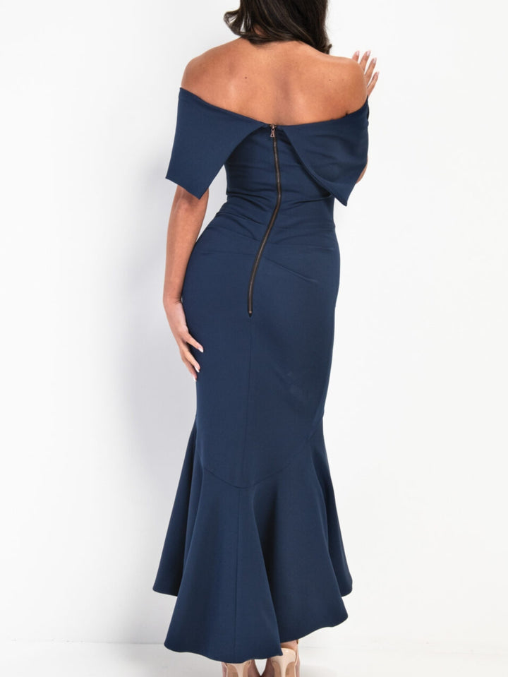 Trumpet/Mermaid Off-the-Shoulder Mother of the Bride Dresses with 3D Flowers