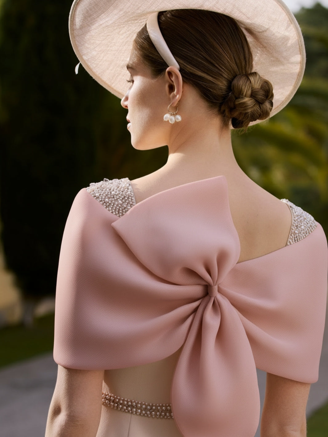 Sheath/Column Off-the-Shoulder Wedding Guest Dresses with Beading