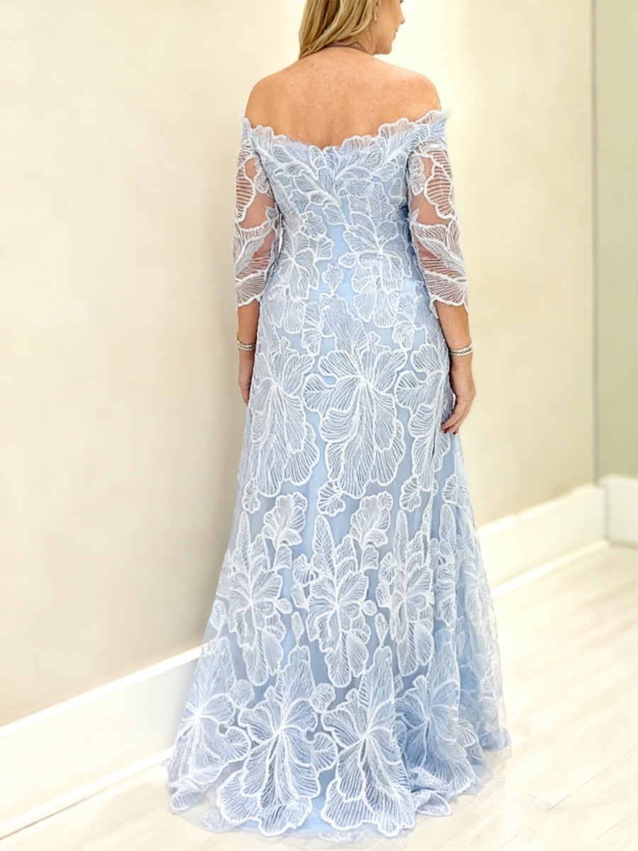 A-Line/Princess Off-the-Shoulder Lace Mother of the Bride Dresses 3/4 Sleeves Floor-Length