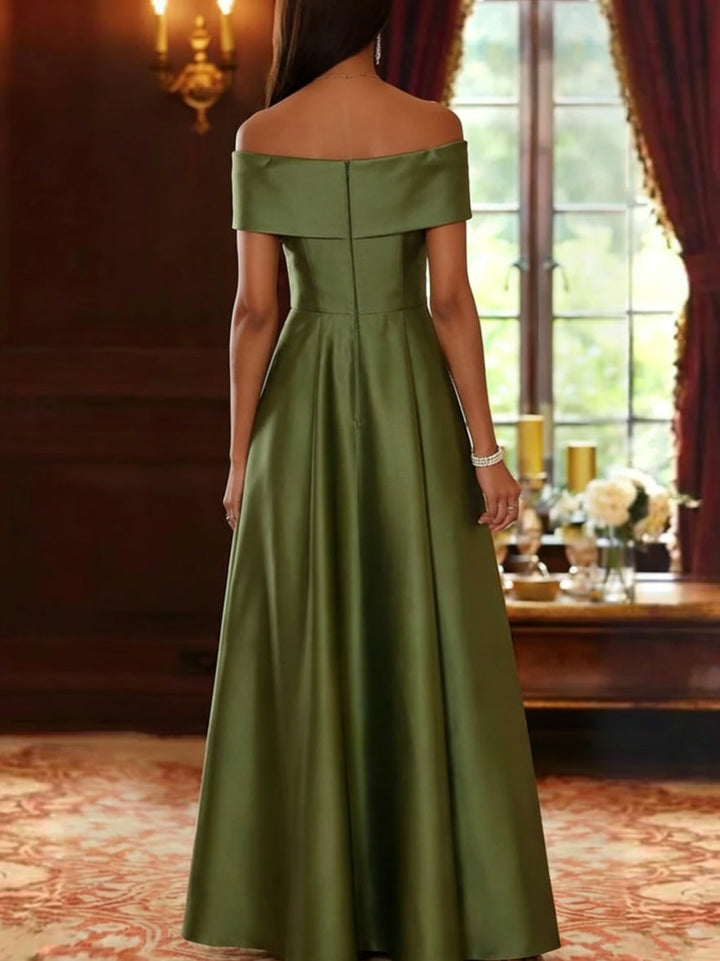 A-Line/Princess Off-the-Shoulder Satin Mother of the Bride Dresses Sleeveless Floor-Length Pleated