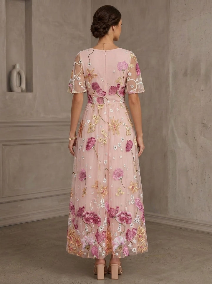 A-Line/Princess Scoop Lace Embroidery Mother of the Bride Dresses Floral Short Sleeves Ankle-Length