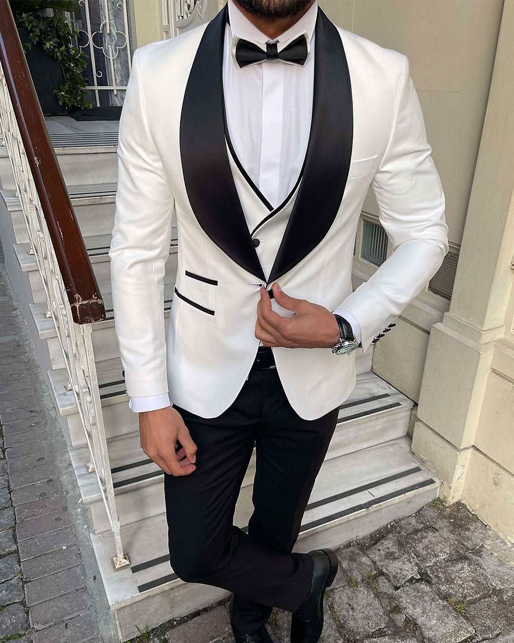 White Champagne Gray Men's Tailored Fit 3 Pieces Solid Colored Single Breasted One-button Party Suits