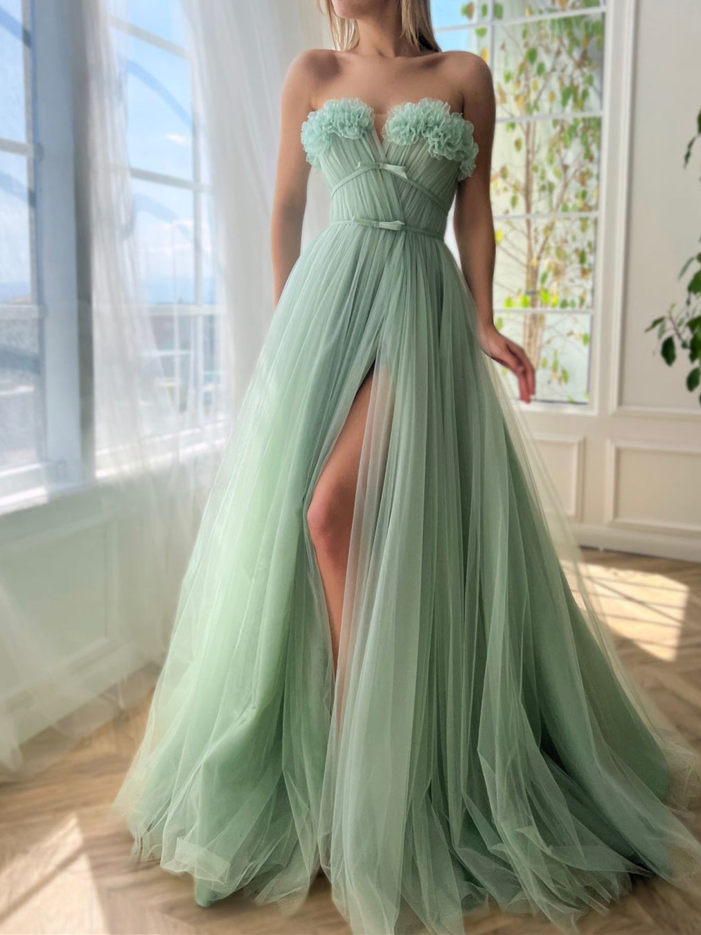 A-Line/Princess Sweetheart Strapless Floor-Length Prom Dress with Slit