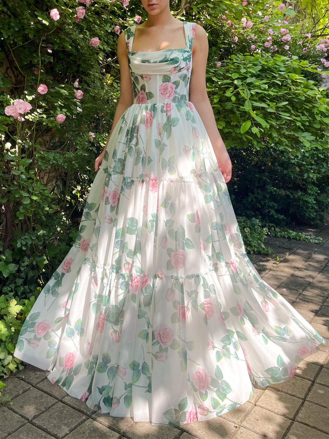 A-Line/Princess Off-the-Shoulder Sleeveless Floor-Length Prom Dress with Applique