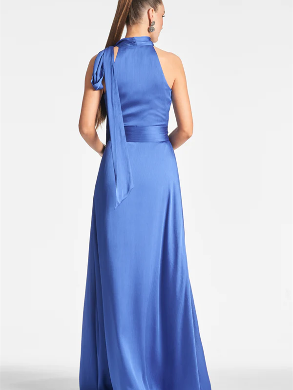 A-Line/Princess Halter Sleeveless Floor-Length Evening Dress