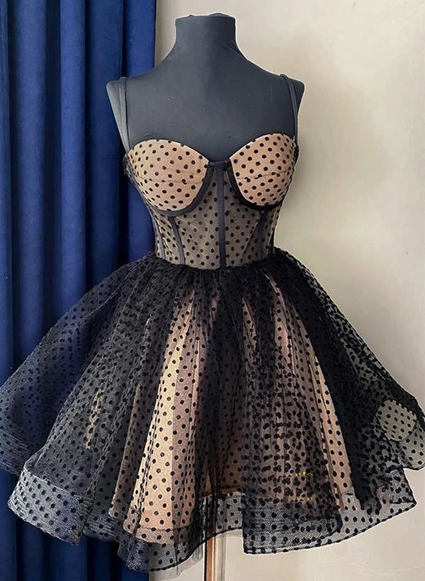 A-Line/Princess Sweetheart Sleeveless Short/Mini Homecoming Dresses with Lace-Up