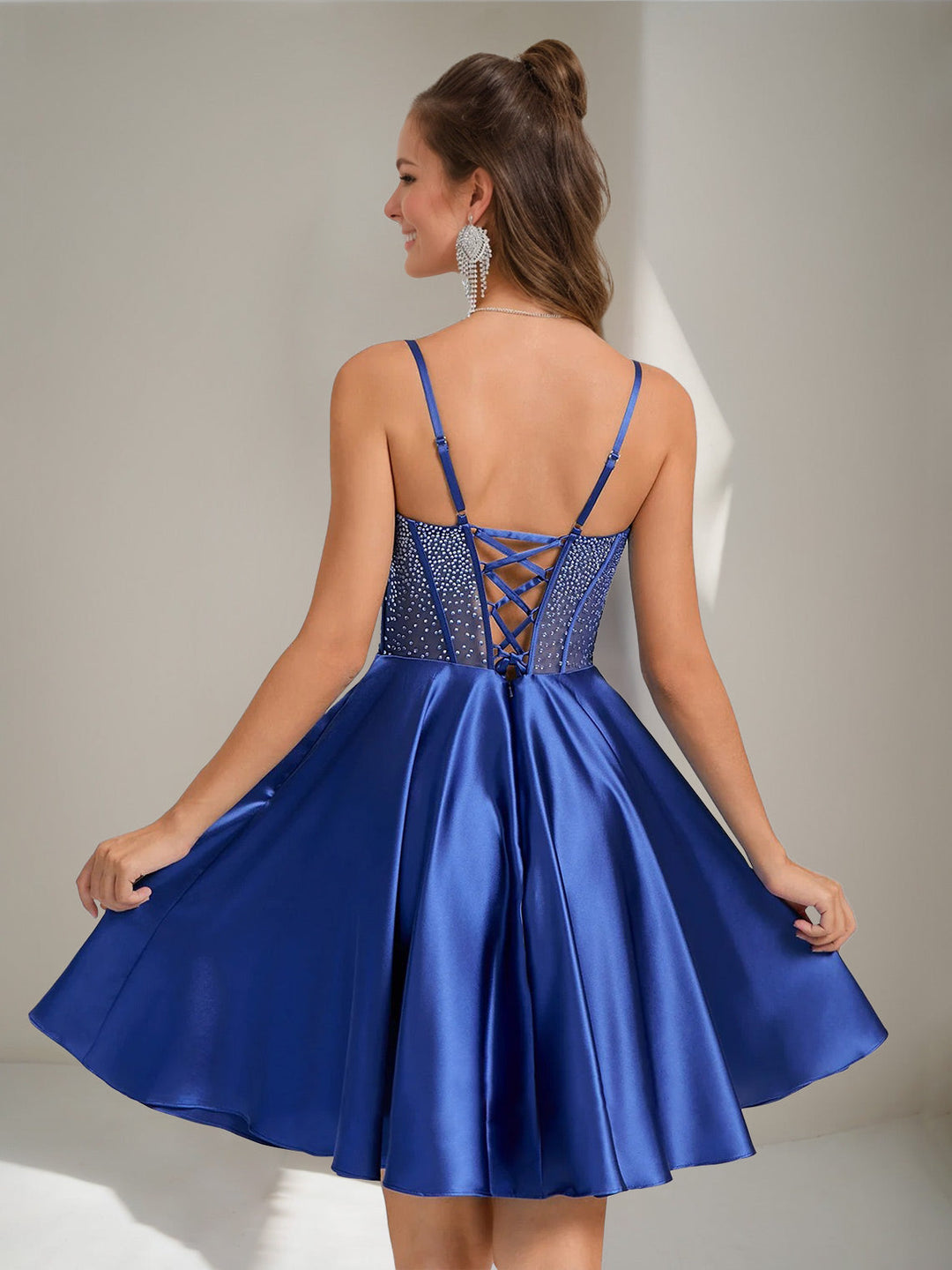 A-Line/Princess Spaghetti Straps Sleeveless Pleated Short/Mini Homecoming Dresses with Rhinestones & Lace-Up