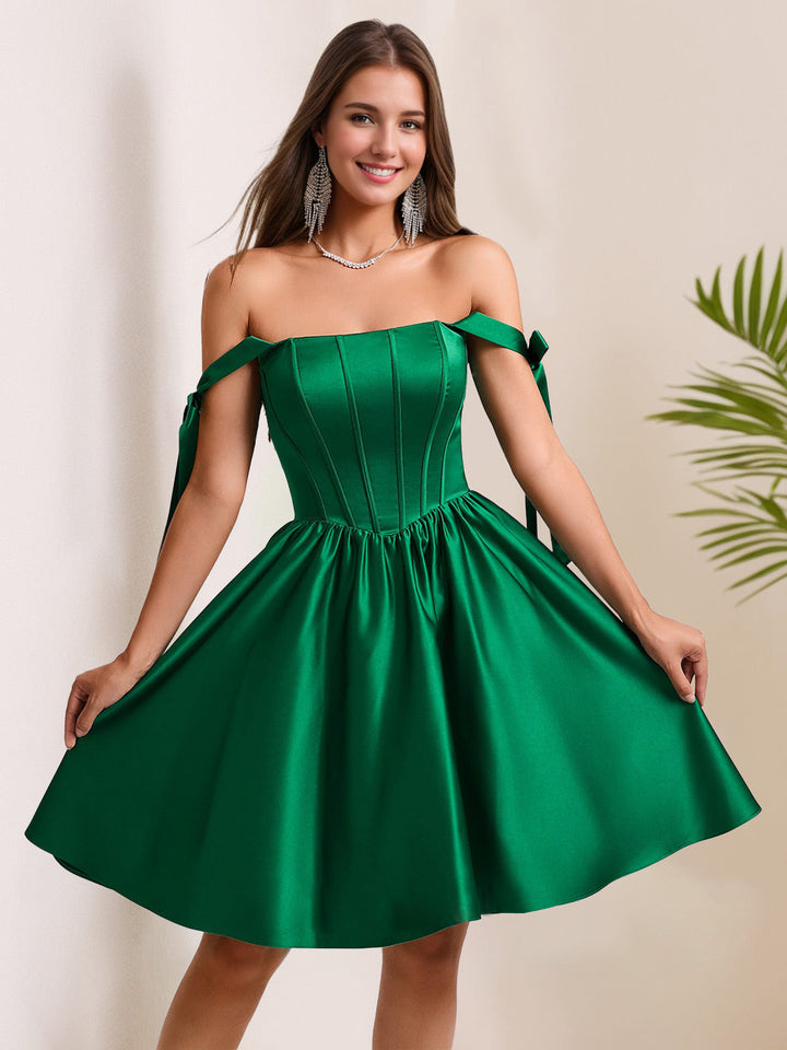 A-Line/Princess Square Neckline Pleated Short/Mini Homecoming Dresses with Shoulder Bow Ties