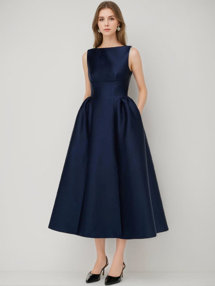 A-Line/Princess Elegant Boat Neck Sleeveless Tea-Length Pleated Cocktail Dresses