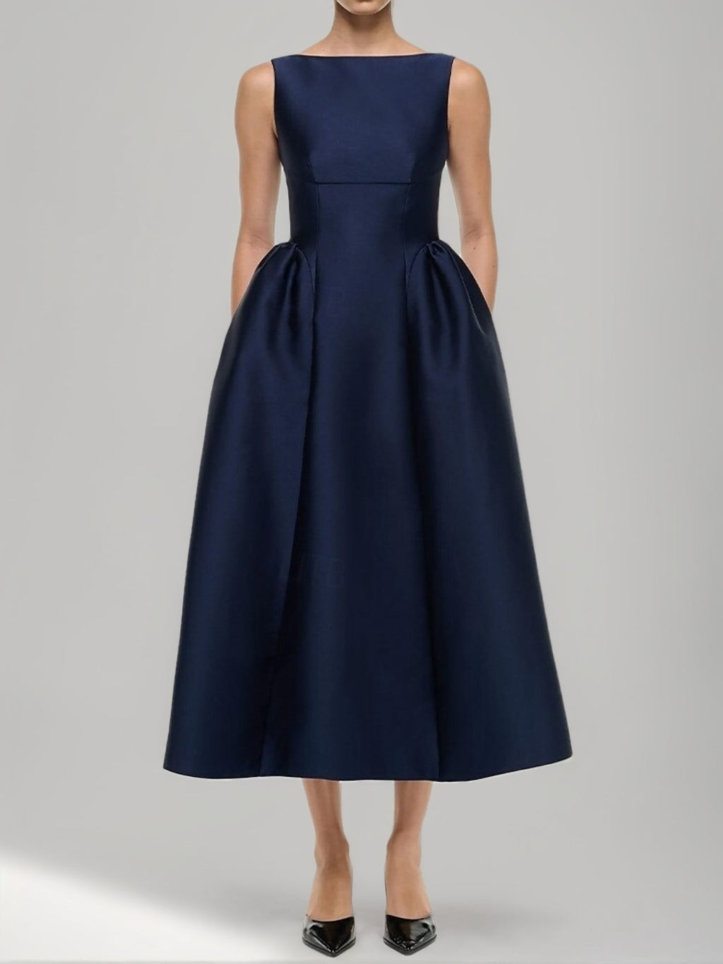 A-Line/Princess Elegant Boat Neck Sleeveless Tea-Length Pleated Cocktail Dresses