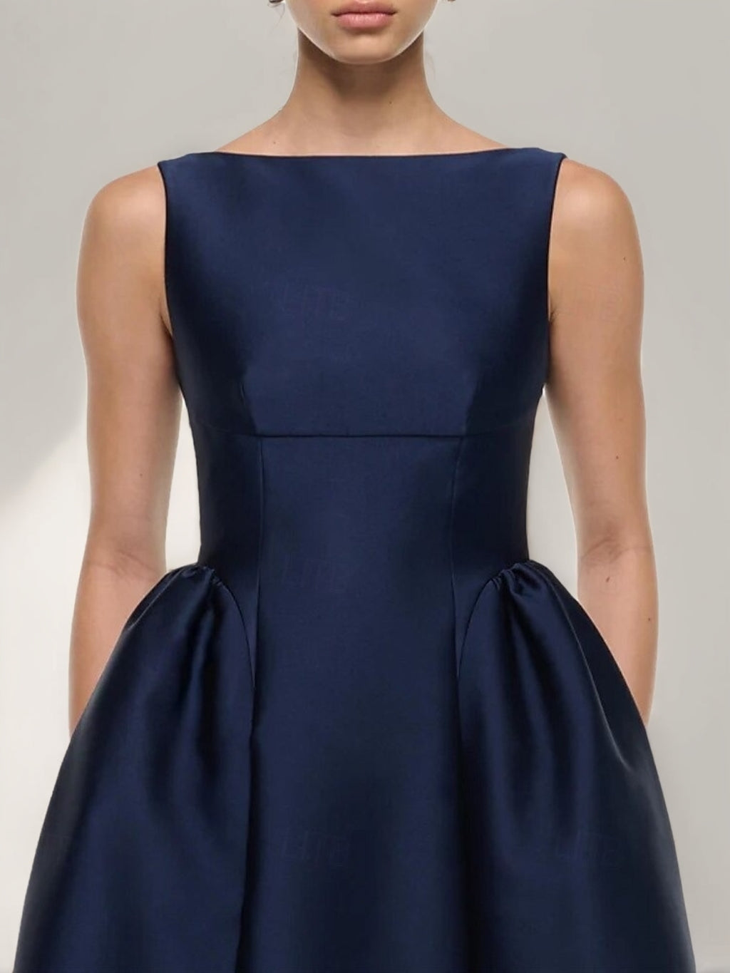 A-Line/Princess Elegant Boat Neck Sleeveless Tea-Length Pleated Cocktail Dresses