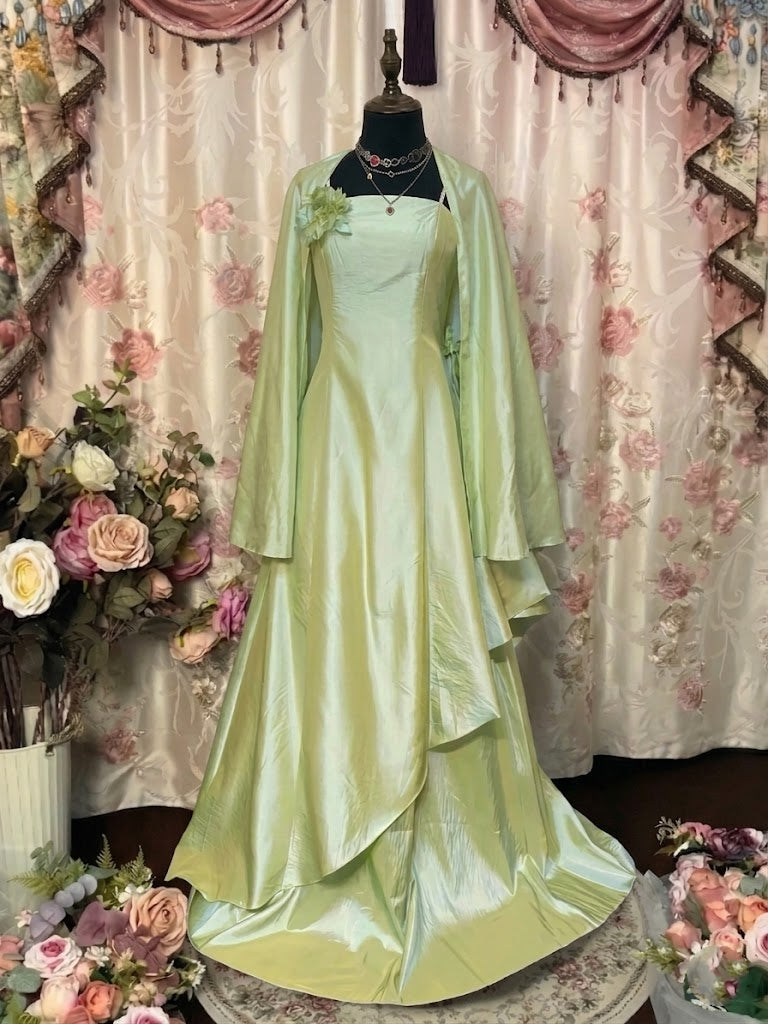 A-Line/Princess Spaghetti Straps Taffeta Prom Dresses Bowknot Vintage 80s Iridescent Dress Sleeveless FLoor-Length With 3D Flowers&Wrap