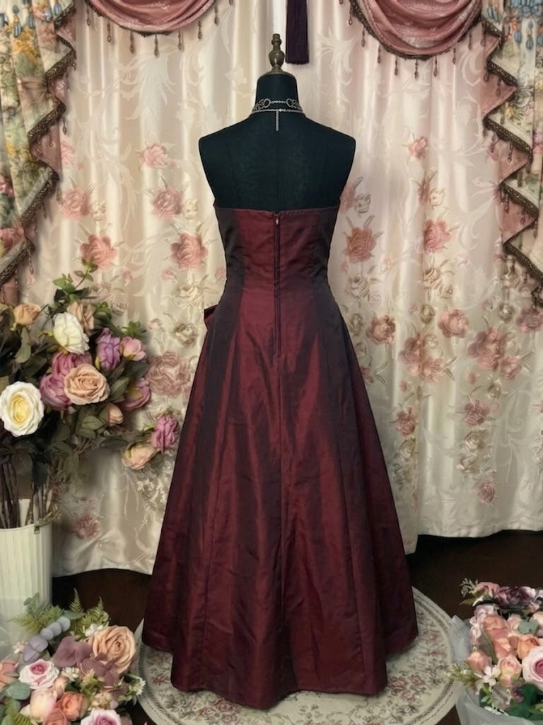 A-Line/Princess Strapless Taffeta Prom Dresses Vintage 80s Iridescent Dress Sleeveless FLoor-Length Ruched With 3D Flower