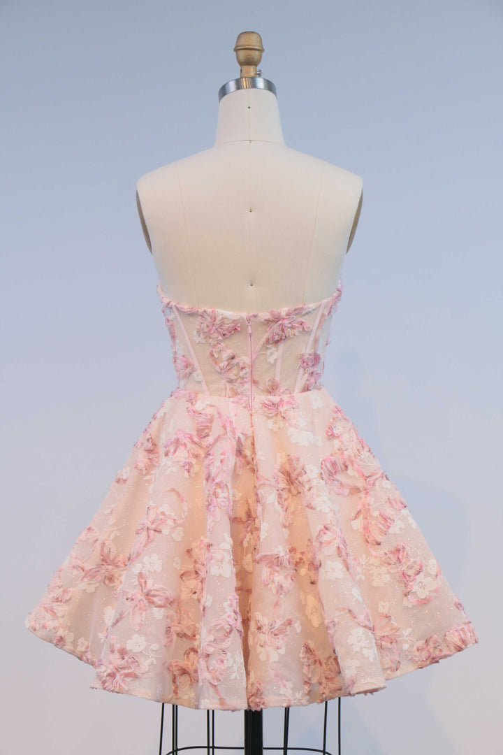 A-Line/Princess Strapless Lace Homecoming Dresses Short/Mini Sleeveless Floral
