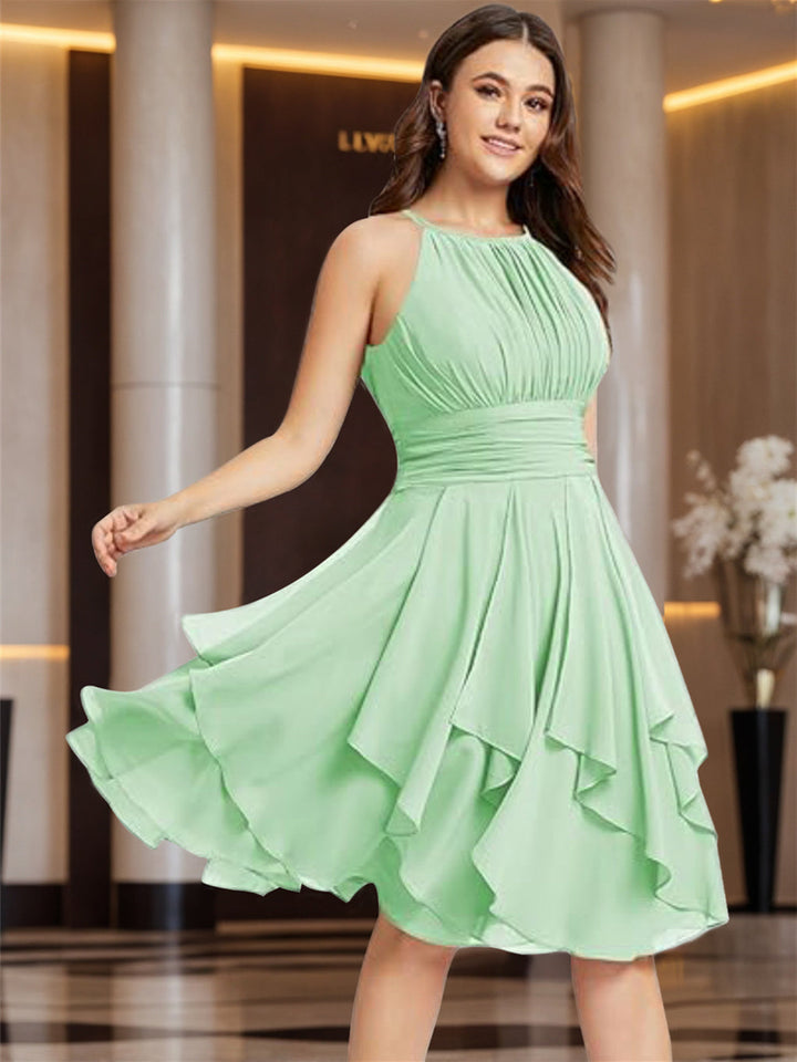 A Line/Princess Halter  Sleeveless Short/Mini  Bridesmaid Dresses Chiffon Ruffle Pleated Pockets