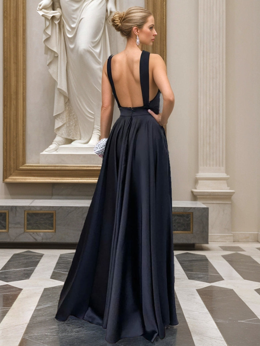 A-Line/Princess Halter Sleeveless Floor Length Sexy Bridesmaid Dresses with Opened Back